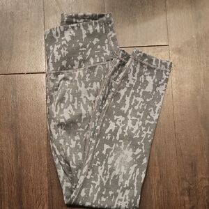 Lululemon Athletica Gray Leggings with Urban Camouflage Design